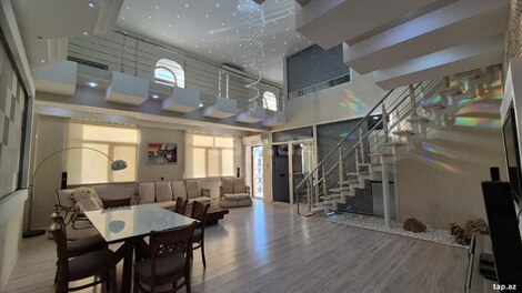 4-otaqlı yeni tikili, Xırdalan ş., 200 m²
