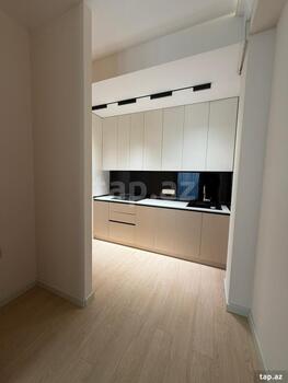 2-otaqlı yeni tikili, Azadlıq m., 58 m²