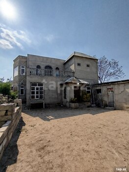 Həyət evi, Corat qəs.