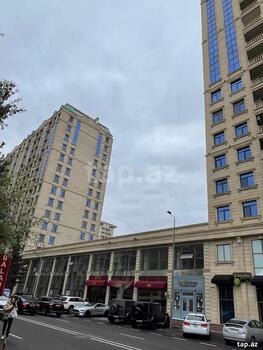 4-otaqlı yeni tikili, Nəsimi r., 203 m²