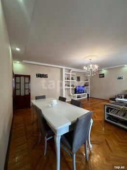 4-otaqlı mənzil, Yeni Yasamal qəs., 120 m²