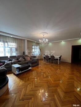 4-otaqlı mənzil, Yeni Yasamal qəs., 120 m²