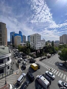 4-otaqlı yeni tikili, Nəsimi r., 192 m²