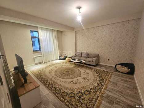 3-otaqlı yeni tikili, E.Akademiyası m., 130 m²
