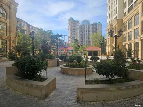 3-otaqlı yeni tikili, E.Akademiyası m., 130 m²