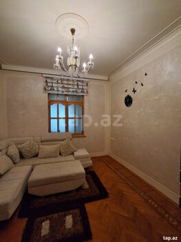 3-otaqlı mənzil, 2-ci məhəllə., 95 m²