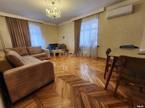 2-otaqlı mənzil, Neftçilər m., 45 m²