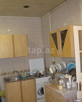 2-otaqlı mənzil, 28 May m., 50 m²