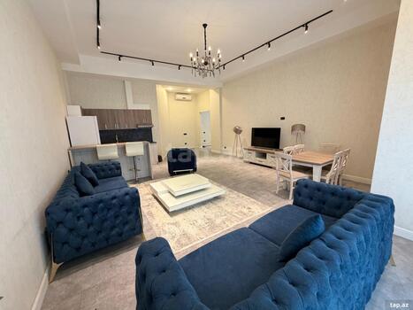 4-otaqlı yeni tikili, Üzeyir Hacıbəyli küç., 168 m²