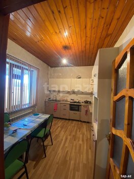Həyət evi, Qaraçuxur qəs.