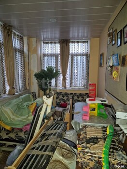 Bağ evi, Pirşağı qəs.