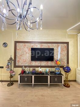 3-otaqlı yeni tikili, Həsən Əliyev küç., 140 m²