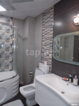 3-otaqlı yeni tikili kirayə verilir, Neftçilər pr., 120 m²