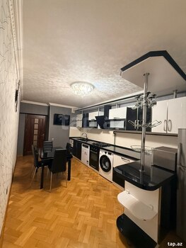 3-otaqlı yeni tikili, N.Nərimanov r., 135 m²