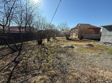 3 sot torpaq sahəsi, M.F.Axundov pr.