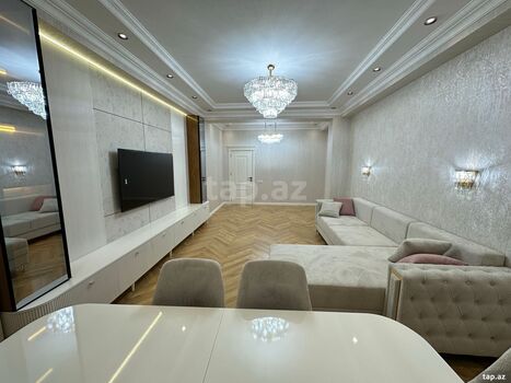 4-otaqlı yeni tikili, Ə.Əliyev küç., 181 m²