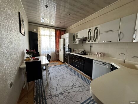 3-otaqlı yeni tikili, Şövkət Məmmədova küç., 120 m²