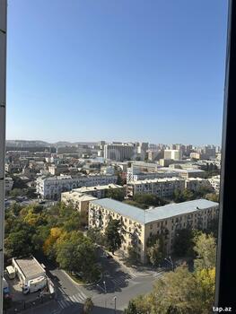 3-otaqlı yeni tikili, Ələsgər Ələkbərov küç., 147.3 m²