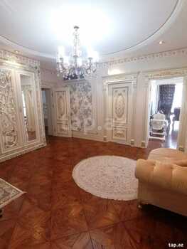 4-otaqlı yeni tikili, Afiyəddin Cəlilov küç., 185 m²