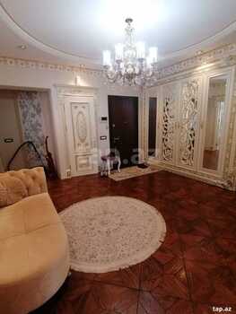 4-otaqlı yeni tikili, Afiyəddin Cəlilov küç., 185 m²