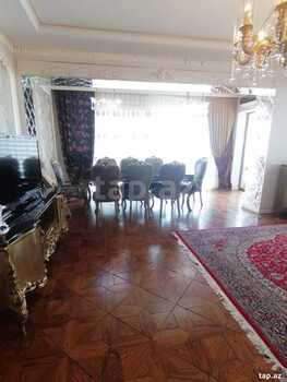 4-otaqlı yeni tikili, Afiyəddin Cəlilov küç., 185 m²