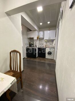 5-otaqlı mənzil, Sarayeva küç., 100 m²
