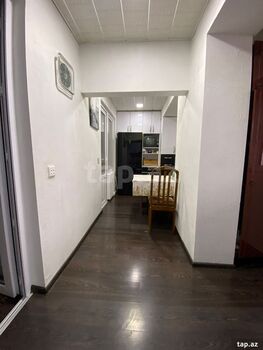 5-otaqlı mənzil, Sarayeva küç., 100 m²