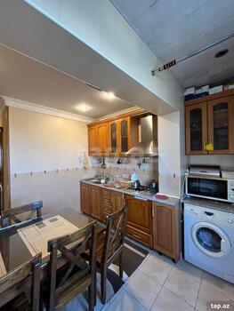 4-otaqlı mənzil, General Şıxlınskı küç., 100 m²