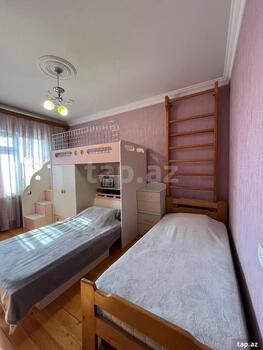 4-otaqlı mənzil, General Şıxlınskı küç., 100 m²