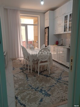 4-otaqlı yeni tikili, Xaçmaz ş., 100 m²