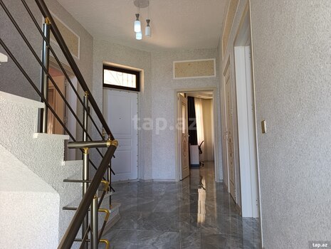 Bağ evi, Novxanı qəs.