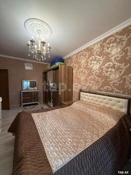 3-otaqlı mənzil, Xalqlar m., 80 m²
