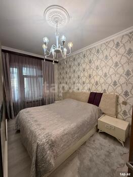 3-otaqlı mənzil, Xalqlar m., 80 m²