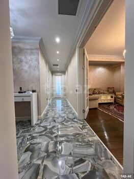3-otaqlı yeni tikili kirayə verilir, Bakıxanov küç., 150 m²