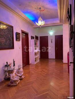 4-otaqlı yeni tikili, Nəsimi r., 160 m²