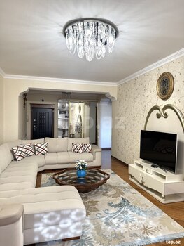 3-otaqlı yeni tikili, Ə.Əhmədov küç., 138 m²
