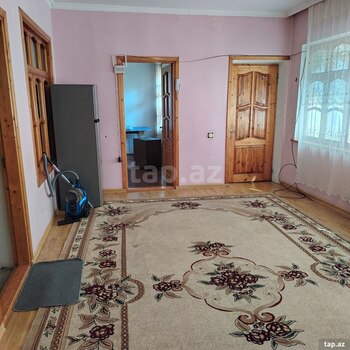 Həyət evi, Şəki r.