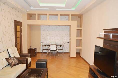 2-otaqlı yeni tikili kirayə verilir, Ü. Hacıbəyov küç., 110 m²