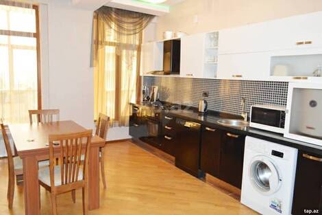 2-otaqlı yeni tikili kirayə verilir, Ü. Hacıbəyov küç., 110 m²