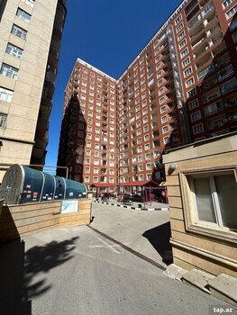 3-otaqlı yeni tikili, Mir Cəlal küç., 97 m²