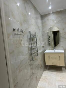 3-otaqlı yeni tikili, İsmayıl bəy Qutqaşınlı küç., 190 m²