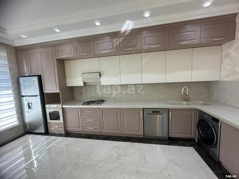 3-otaqlı yeni tikili, İsmayıl bəy Qutqaşınlı küç., 190 m²