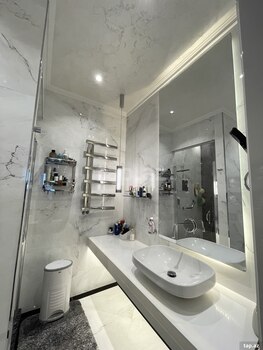 4-otaqlı yeni tikili, İsmayıl bəy Qutqaşınlı küç., 217 m²