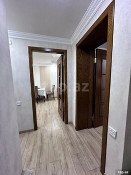 3-otaqlı mənzil kirayə verilir, 8 Noyabr pr., 68 m²