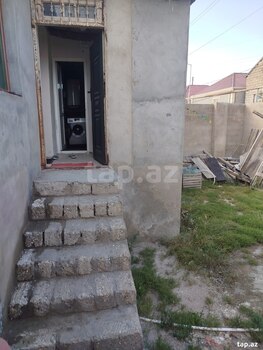 Həyət evi, Binə qəs.