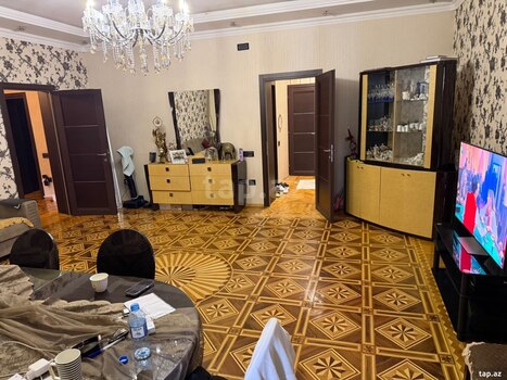 6-otaqlı mənzil, Nərimanov r., 160 m²