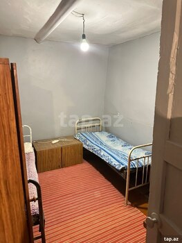 Həyət evi kirayə verilir, İnşaatçılar m.