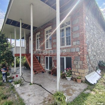 Həyət evi, Şəki r.