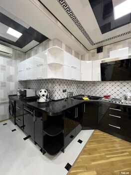 3-otaqlı yeni tikili, S. Rüstəm küç., 168.5 m²