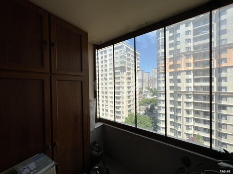 3-otaqlı yeni tikili, S. Rüstəm küç., 168.5 m²